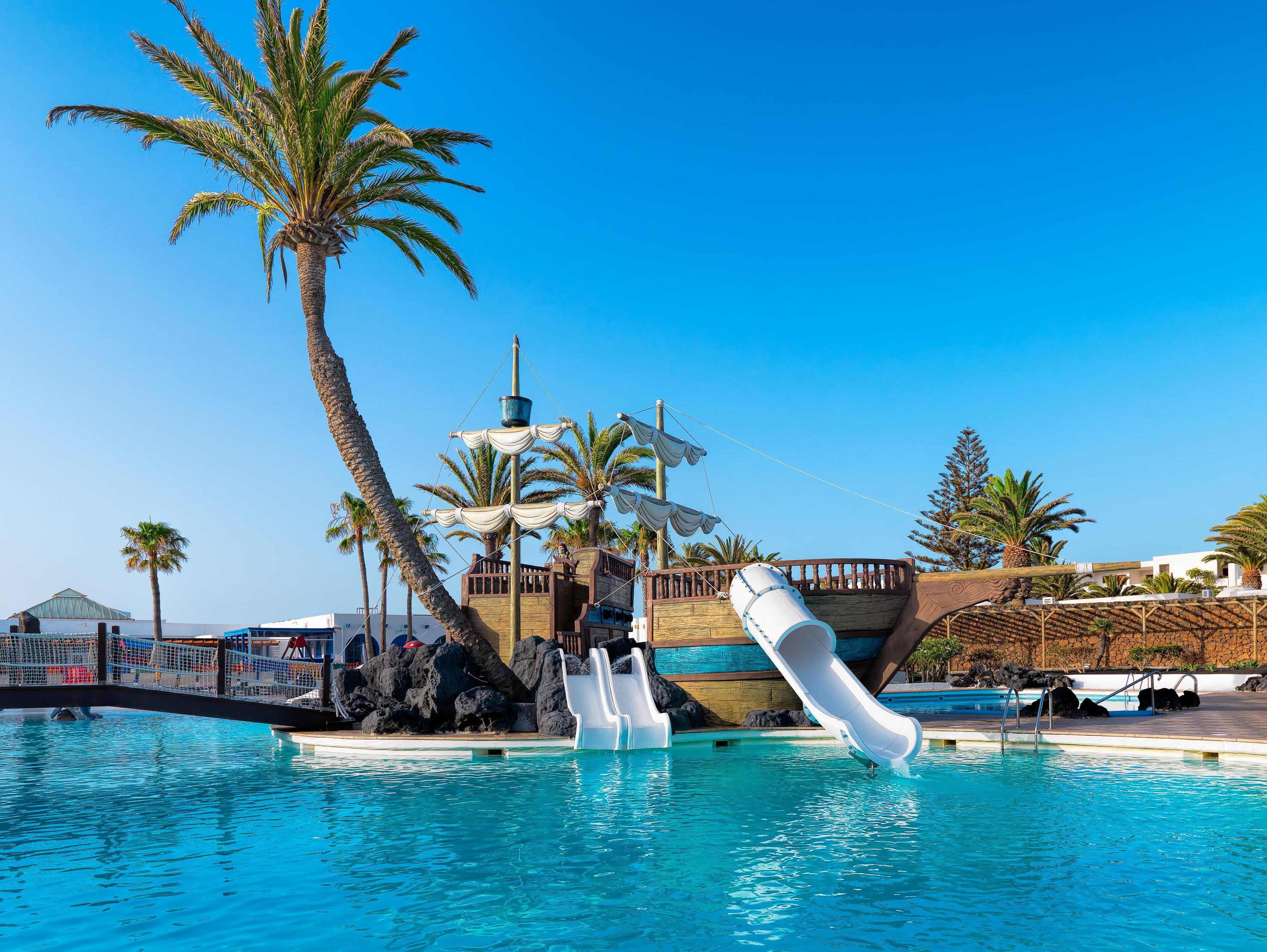 H10 Suites Lanzarote Gardens Costa Teguise Bagian luar foto