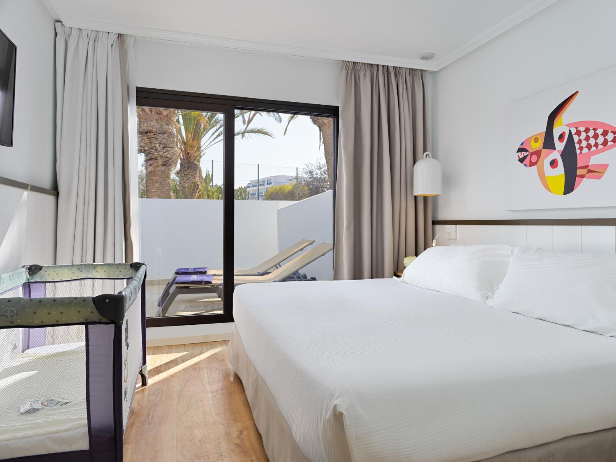 H10 Suites Lanzarote Gardens Costa Teguise Bagian luar foto