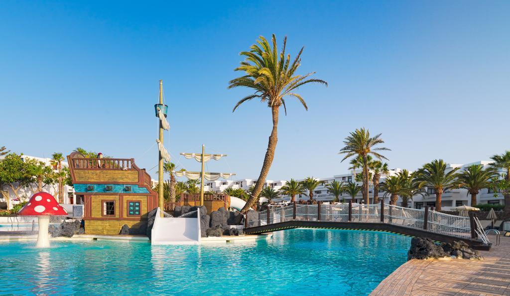 H10 Suites Lanzarote Gardens Costa Teguise Bagian luar foto
